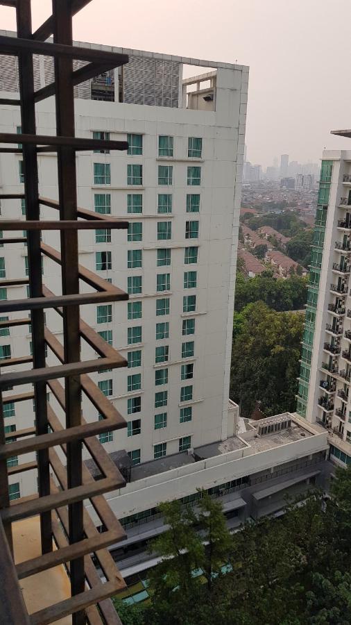 Woodland Park Kalibata Residence By Sang Living Джакарта Екстериор снимка